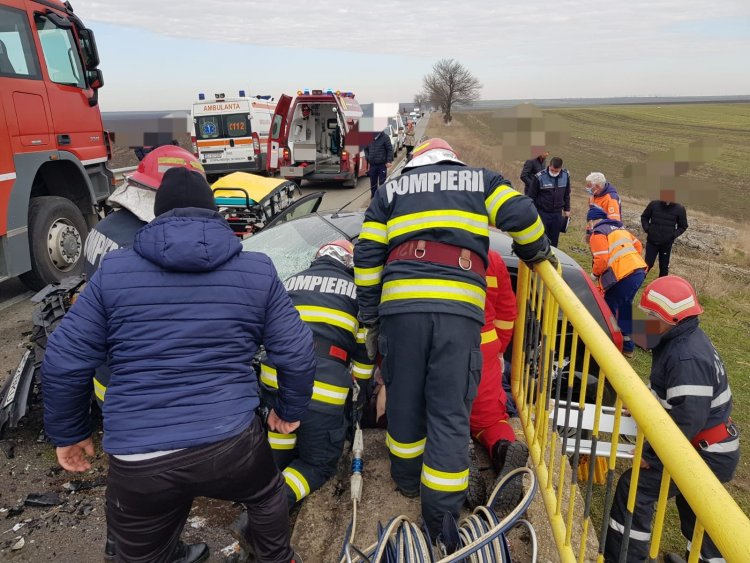 Accident între Galiciuica și Băilești! Două persoane au murit.