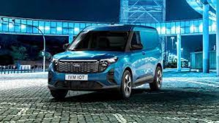 O nouă mașină se construiește la Craiova = Ford Courier