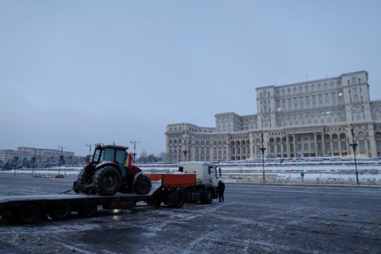 Marele protest autorizat pentru fermieri! Piața este goală! FOTO